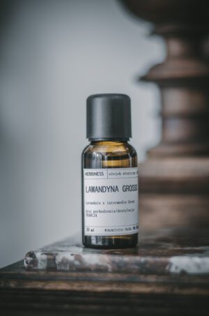 Lawandyna Grosso (lawenda pośrednia) olejek eteryczny 15 ml